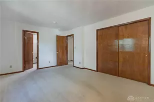 915 N Fairfield Rd, Beavercreek, OH 45434 - Photo 15