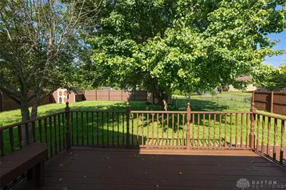915 N Fairfield Road, Beavercreek, OH 45434 - Photo 25
