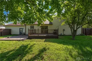 915 N Fairfield Rd, Beavercreek, OH 45434 - Photo 25