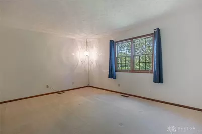 915 N Fairfield Road, Beavercreek, OH 45434 - Photo 19