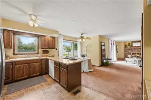2390 Rockingham Dr, Troy, OH 45373 - Photo 9