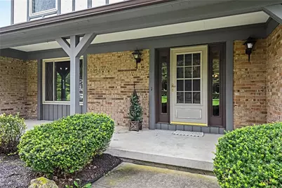 2390 Rockingham Drive, Troy, OH 45373 - Photo 3