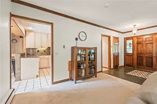 5208 Vernadale Dr, Washington Twp, OH 45429 - Photo 5