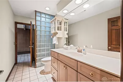 5208 Vernadale Drive, Washington Twp, OH 45429 - Photo 15