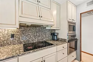 5208 Vernadale Dr, Washington Twp, OH 45429 - Photo 13