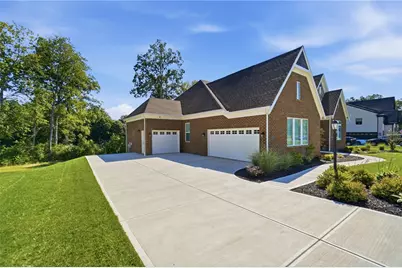 2559 Muirfield Drive, Beavercreek, OH 45431 - Photo 9