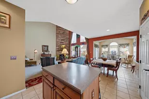 2290 Cobblestone Ct, Miamisburg, OH 45342 - Photo 13