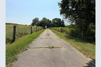 11727 Possum Hollow Road, Saint Paris, OH 43072 - Photo 5