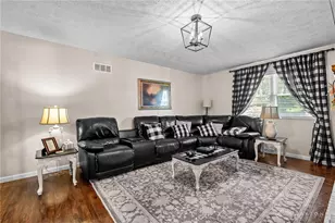 4387 Randall Dr, Liberty Township, OH 45011 - Photo 11