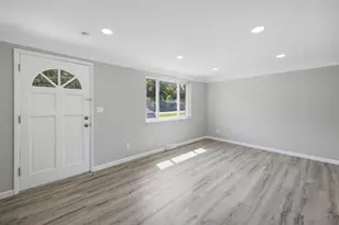 8016 School Rd, Sycamore Township, OH 45249 - Photo 3