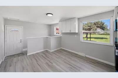 8016 School Road, Sycamore Township, OH 45249 - Photo 5