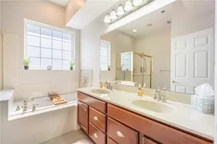 10101 Sawtry Ln, Washington Twp, OH 45458 - Photo 23