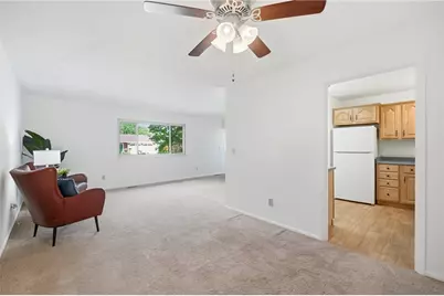 976 Kathryn Drive, Wilmington, OH 45177 - Photo 9