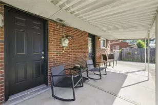 314 Enxing Ave, West Carrollton, OH 45449 - Photo 17