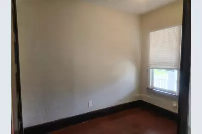 250 S Harbine Avenue, Dayton, OH 45403 - Photo 3