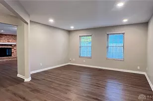 1008 Old Stone Ct, Centerville, OH 45459 - Photo 9
