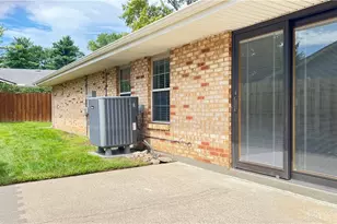 1008 Old Stone Ct, Centerville, OH 45459 - Photo 23