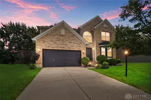 174 Fitzooth Dr, Miamisburg, OH 45342 - Photo 1