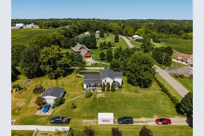 377 Bischoff Road, New Carlisle, OH 45344 - Photo 3