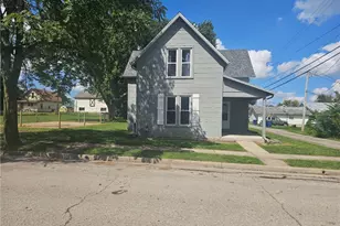 216 Market St, Lewisburg, OH 45338 - Photo 3