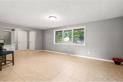 300 Heidi Court, Washington Twp, OH 45459 - Photo 13
