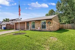 7773 Timber Hill Dr, Dayton, OH 45424 - Photo 3