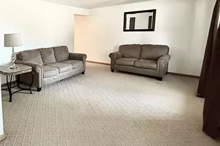 918 Hile Ln, Englewood, OH 45322 - Photo 5