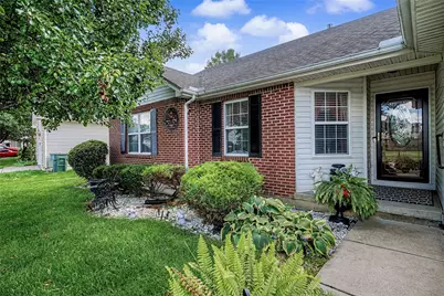 4252 Coach Light Trail, Fairborn, OH 45424 - Photo 5