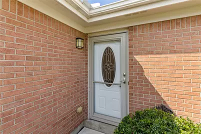 745 Waldsmith Way, Vandalia, OH 45377 - Photo 3