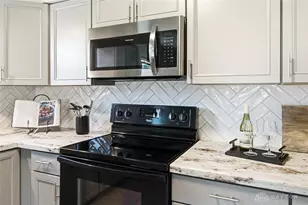 8543 Kingston Dr, Franklin, OH 45005 - Photo 3