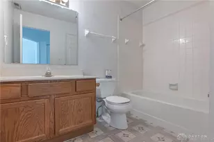815 Hunters Ridge Dr, Fairborn, OH 45324 - Photo 23