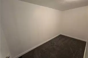 927 Verona Rd, Dayton, OH 45417 - Photo 13