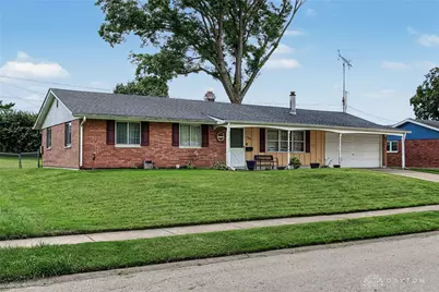 1154 Rona Parkway Drive, Fairborn, OH 45324 - Photo 3