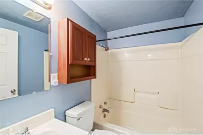 6687 Hubbard Drive, Dayton, OH 45424 - Photo 7