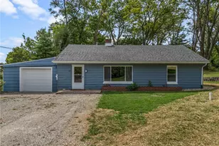 375 N Main St, Waynesville, OH 45068 - Photo 1