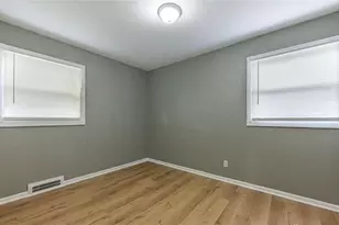 719 Cosler Dr, Dayton, OH 45403 - Photo 9