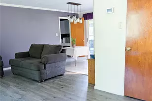 9836 Washington Church Rd, Washington Twp, OH 45342 - Photo 7