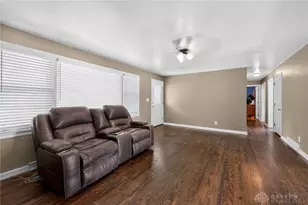1186 Stanwick Dr, Beavercreek, OH 45430 - Photo 3
