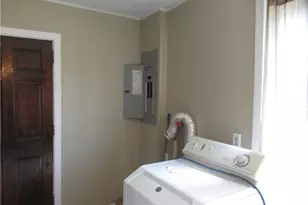 104 W 33rd, Connersville, IN 47331 - Photo 7