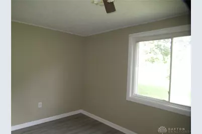 104 W 33rd, Connersville, IN 47331 - Photo 13