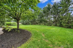 325 Christopher Dr, Clearcreek Twp, OH 45458 - Photo 35