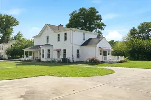 148 W 3rd St, Xenia, OH 45385 - Photo 39