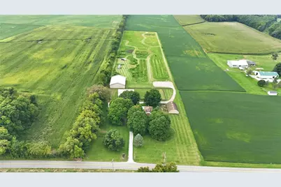 185 S Valley Road, Xenia, OH 45385 - Photo 1