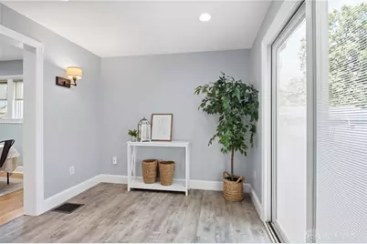 636 W Second Street, Springfield, OH 45504 - Photo 27