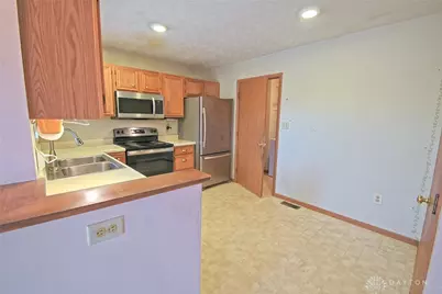 2587 Allister Circle, Miamisburg, OH 45342 - Photo 9