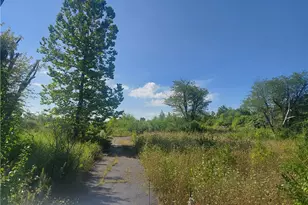 8148 Westbrook Rd, Brookville, OH 45309 - Photo 1