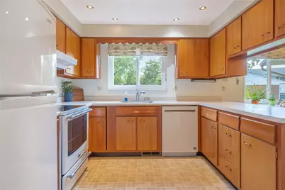 5400 Newell Drive, Kettering, OH 45440 - Photo 5