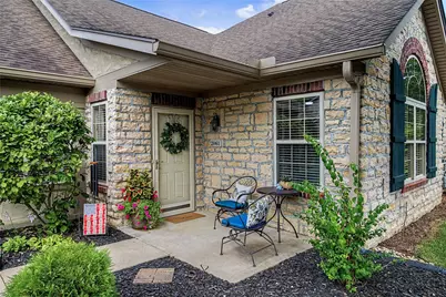 2061 Wentworth Village Drive, Bellbrook, OH 45305 - Photo 9