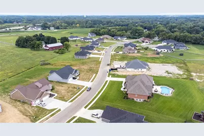 2650 Pleasant View Drive, Troy, OH 45373 - Photo 37