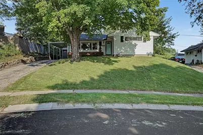 132 Circle Drive, Fairborn, OH 45324 - Photo 3
